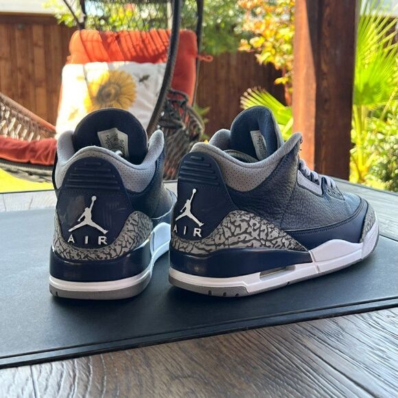 Air Jordan 3 Retro 'Georgetown' (2021) - Picture 7 of 10